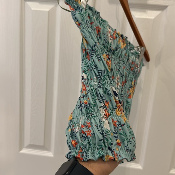 NWOT Bishop + Young Floral tube top in size small - Picture 6 of 7